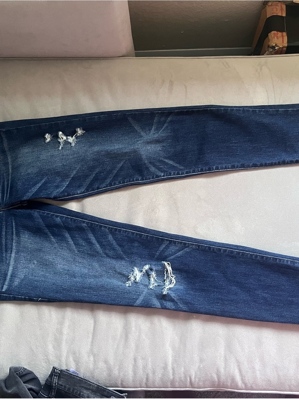 American Eagle Outfitters Women's Skinny Ripped Jeans - Dark Blue